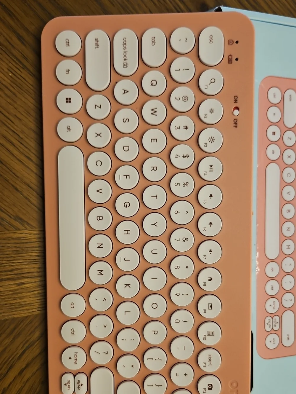 surf onn. Compact Wireless Keyboard Pink & Blue Like New